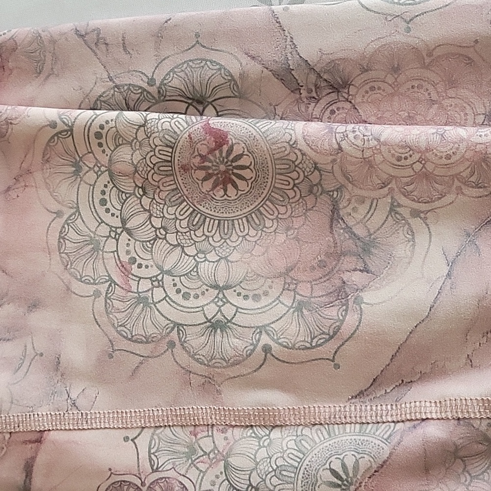 🌺3 For $10 Flexure Body Wear High Waisted Capri Yoga Fitness Leggings - Picture 8 of 9